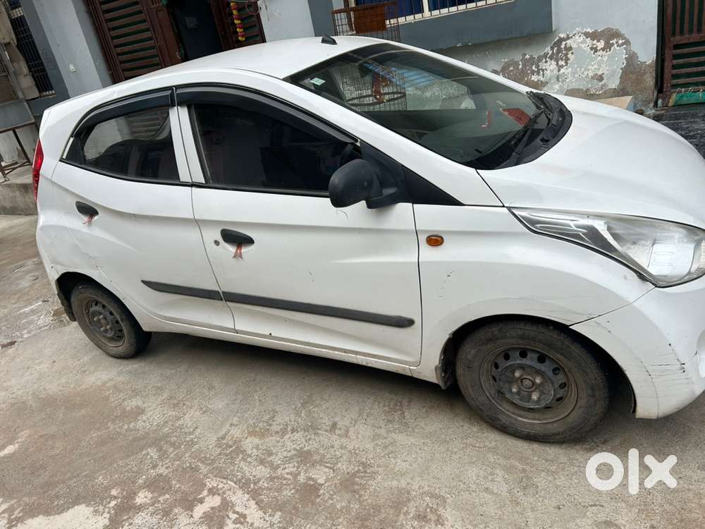 Hyundai Eon 2017 Cng & Hybrids 80000 Km Driven