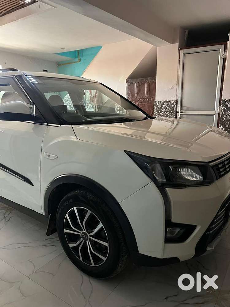 Mahindra Xuv300 2022 Petrol Well Maintained