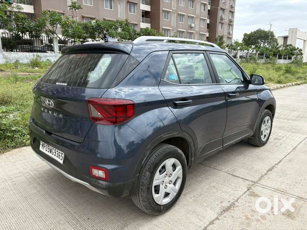 2021 Hyundai Venue Petrol