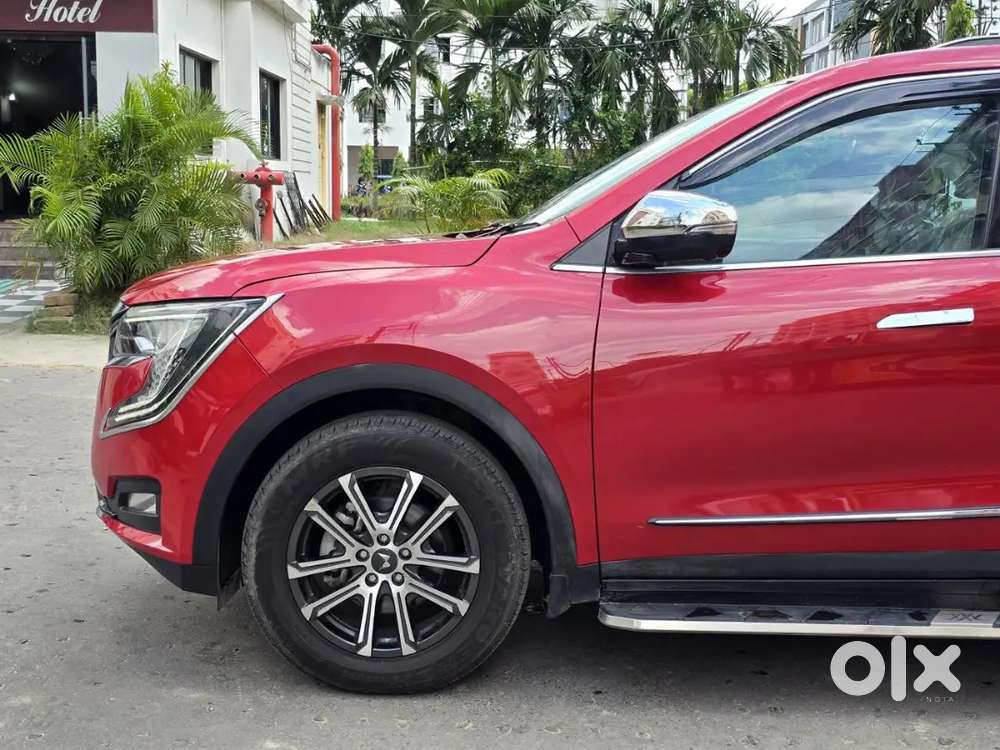 Mahindra Xuv700 Ax7 2023