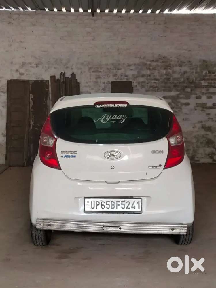 Hyundai Eon Era+ Petrol Car