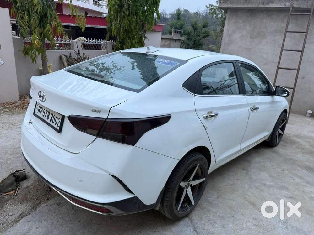 Hyundai Verna Petrol 2022