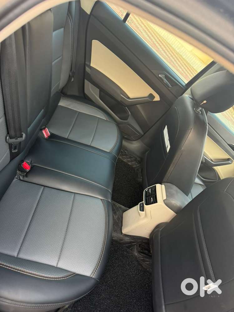 Skoda Slavia Petrol Automatic 2025