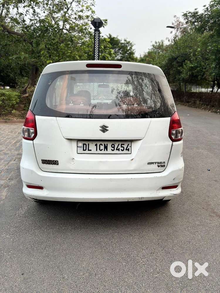 Maruti Suzuki Ertiga 2013 December Petrol Well Maintained