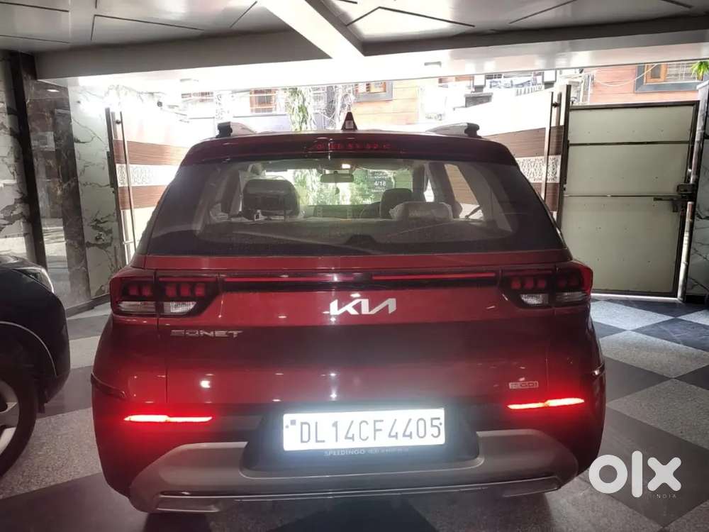 Kia Sonet 2022 Petrol 7500 Km Driven