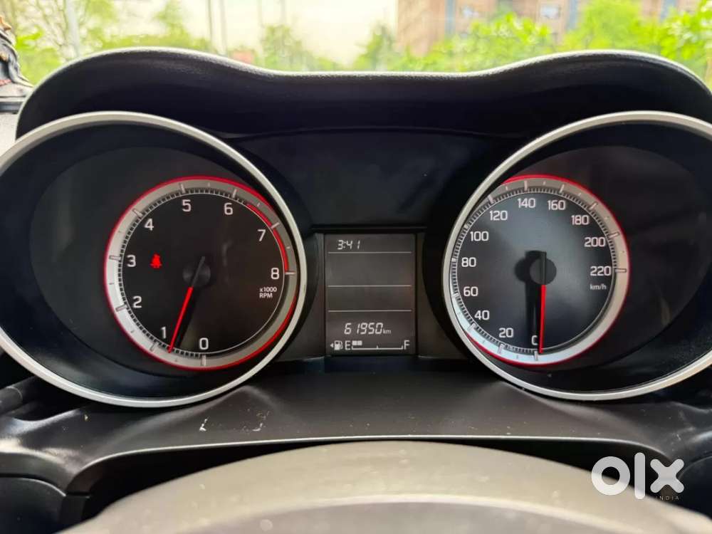 Maruti Suzuki Swift Vxi, 2022, Petrol