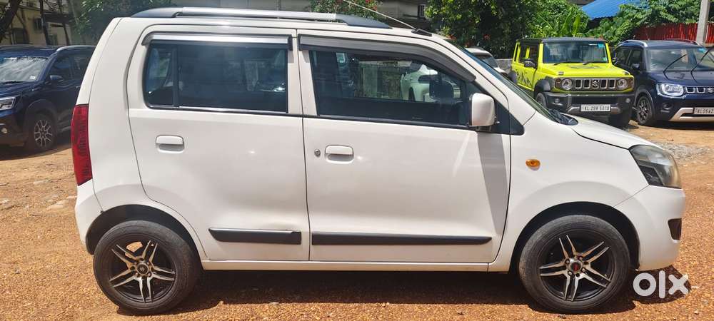 Maruti Suzuki Wagon R Amt Vxi, 2016, Petrol
