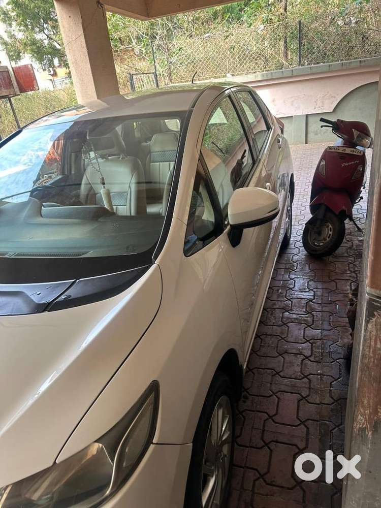 Honda Jazz 2016 Petrol Well Maintained