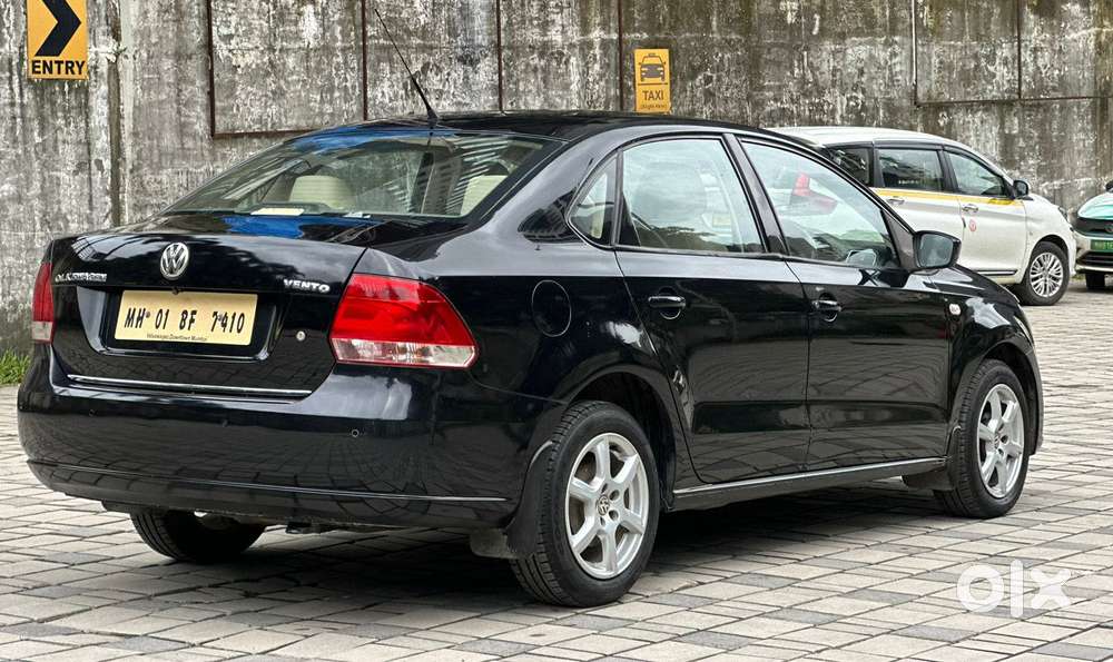 Volkswagen Vento Petrol Highline, 2012, Petrol