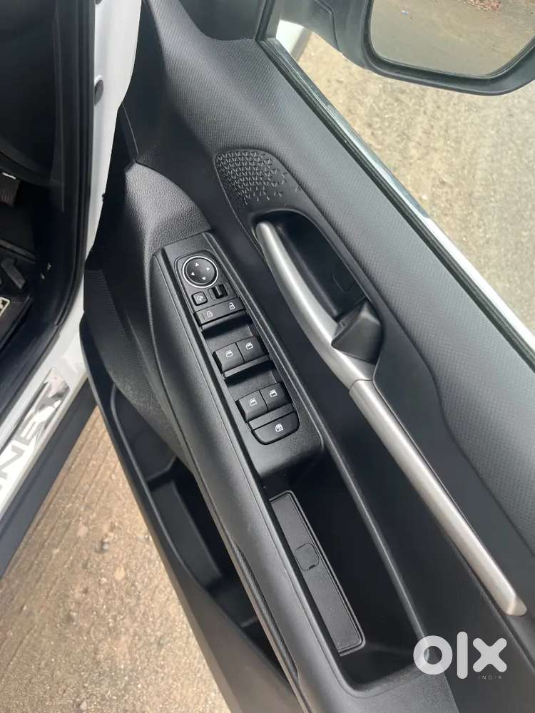 Kia Sonet Aurochs 2026 Manual Petrol