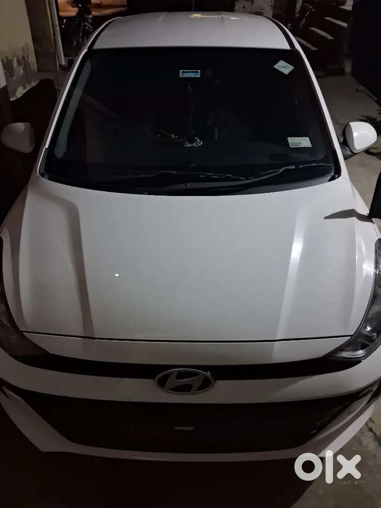 Hyundai Aura Sx 2025