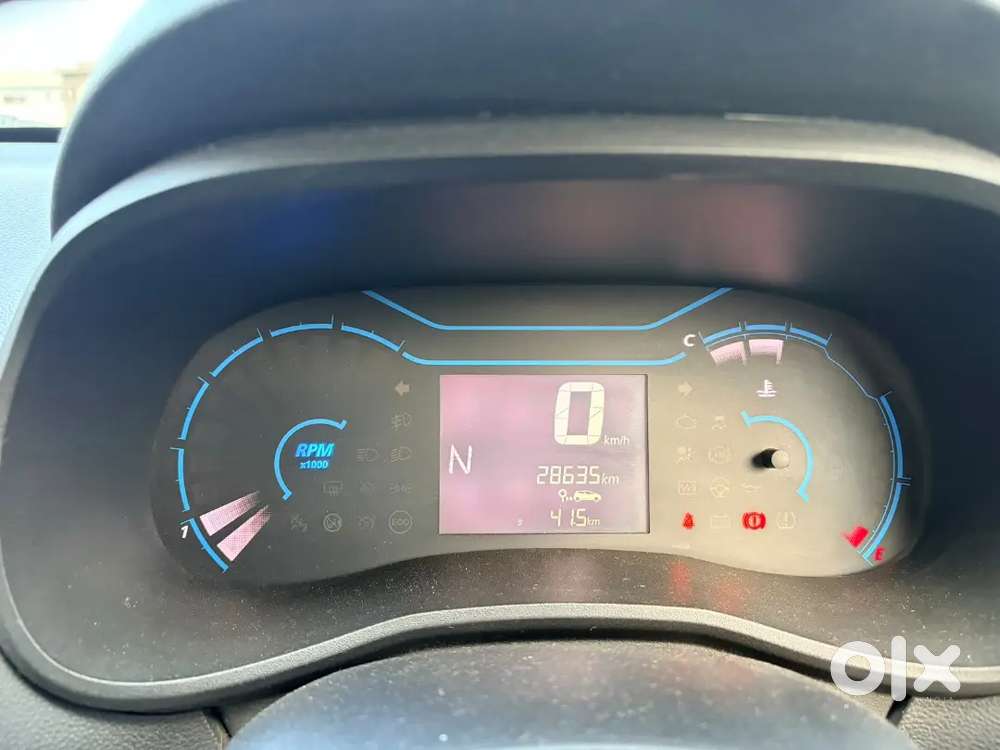 Renault Kwid Rxt 1.0 Automatic, Model 2022.