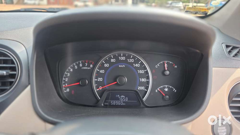 Hyundai Grand I10 Sportz Edition, 2014, Petrol