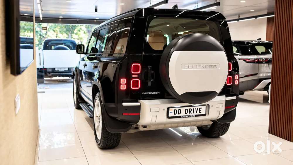 Land Rover Defender, 2024, Petrol