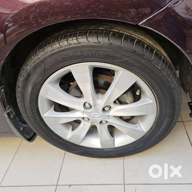 Hyundai Verna Vtvt 1.6 Sx, 2011, Petrol