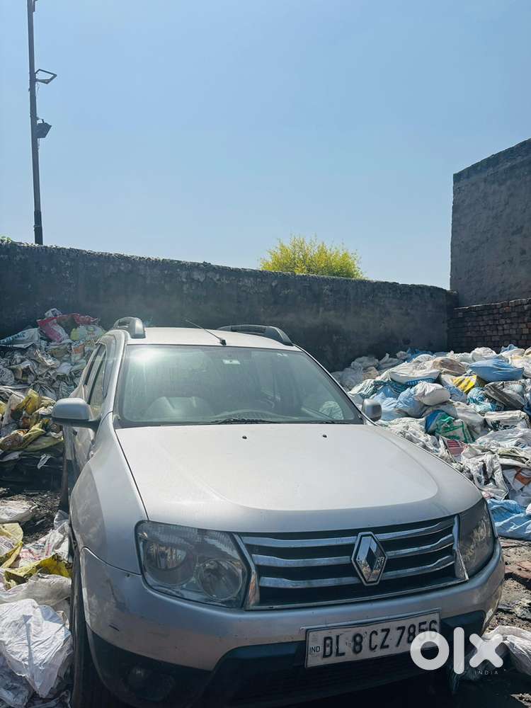 Renault Duster 2013 Car