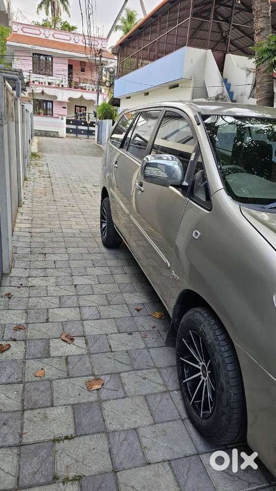 Toyota Innova 2.5 G (diesel) 8 Seater, 2008, Diesel