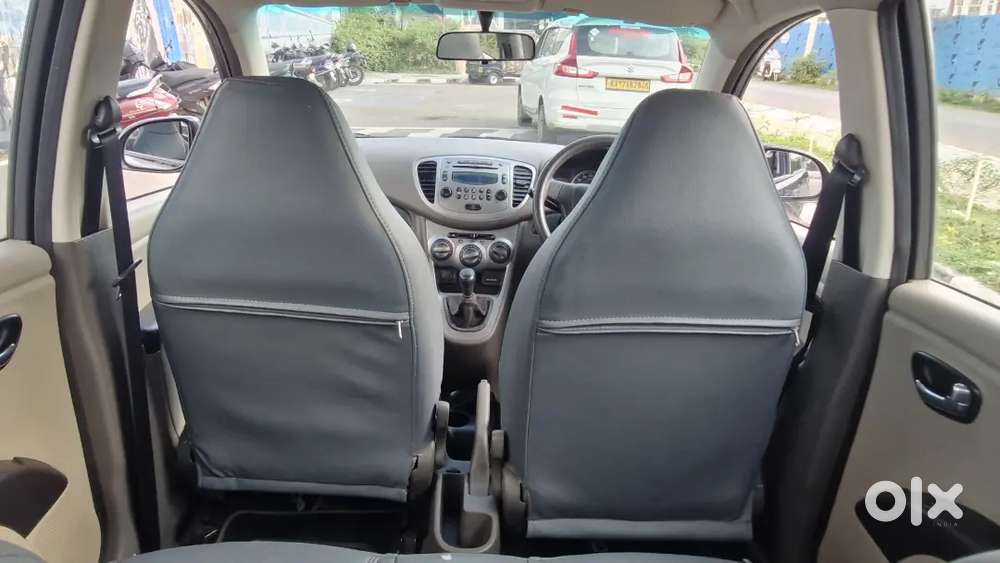 Hyundai I10 Sportz 2011 Petrol