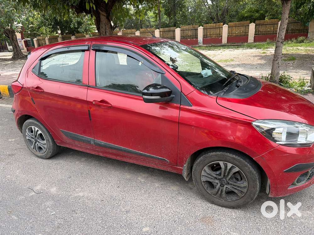 Tata Tiago Petrol 2019