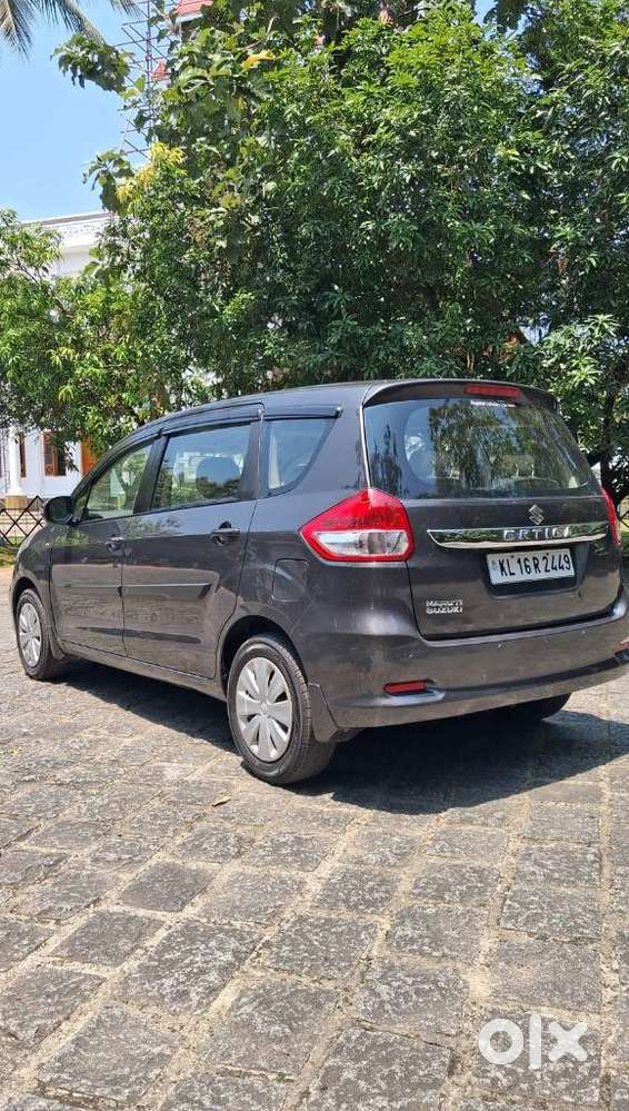 Maruti Suzuki Ertiga Vxi Abs Bs Iv, 2017, Petrol