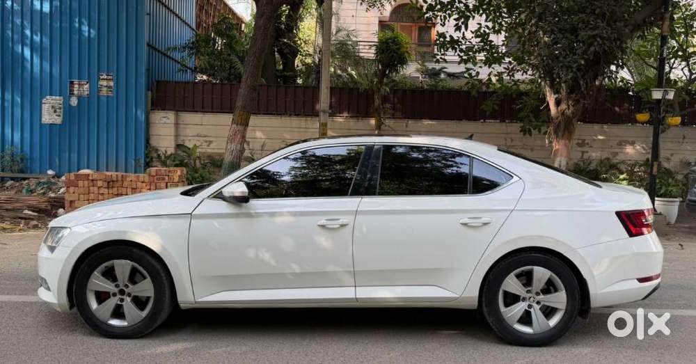 Skoda Superb Sportline 2.0 Tdi At, 2018, Diesel