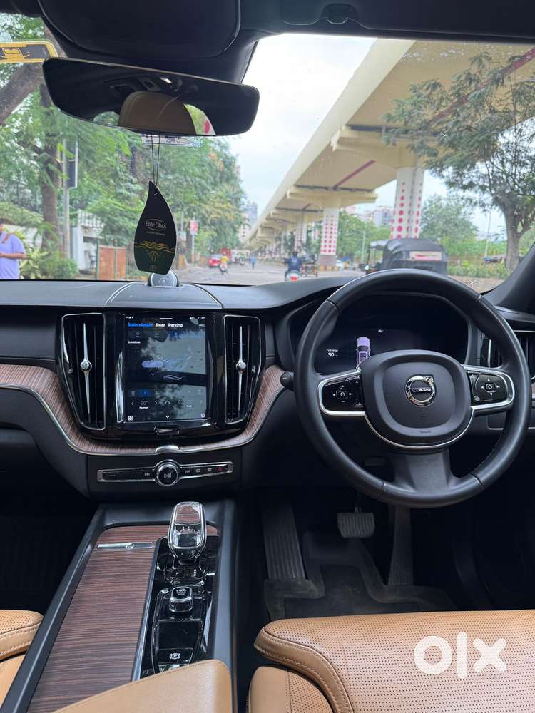Volvo Xc60 Inscription, 2023, Cng & Hybrids