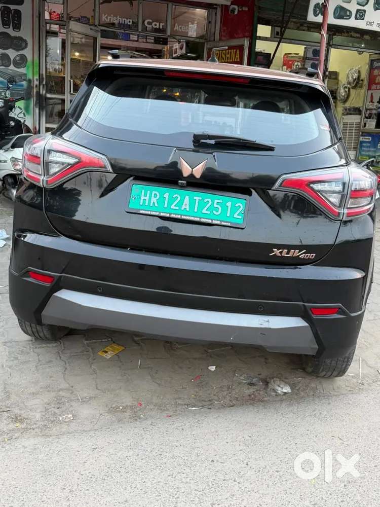 Mahindra Xuv400 2023 Electric Well Maintained