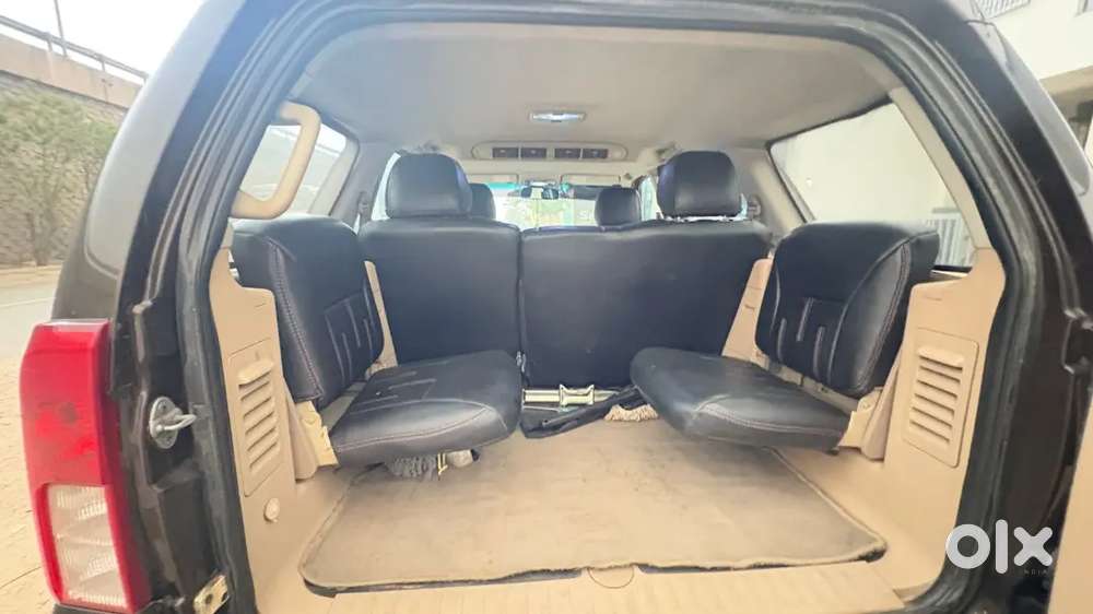 Tata Safari Storme L 2014
