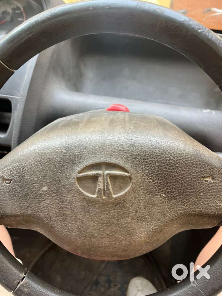 Tata Manual Petrol Car, 2011