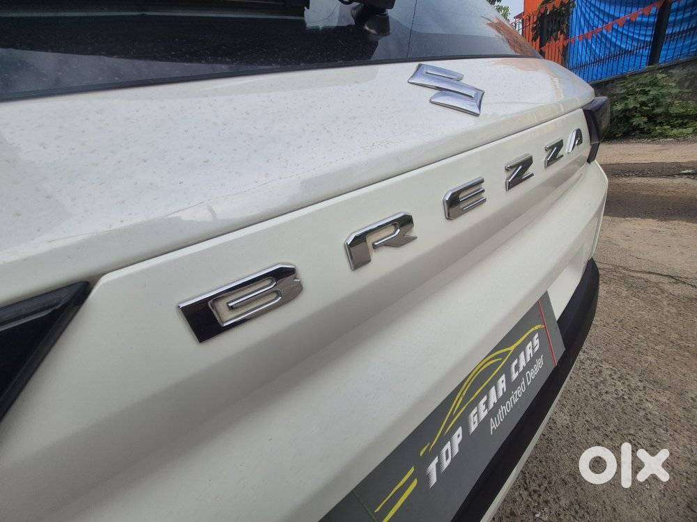 Maruti Suzuki Brezza Zxi S-cng, 2024, Cng & Hybrids