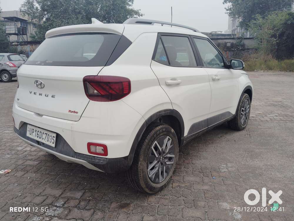 Hyundai Venue 1.0l Turbo Gdi Sx Mt, 2022, Petrol
