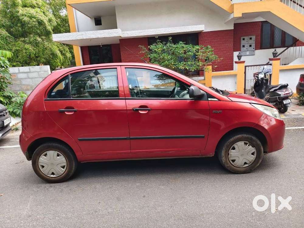 Tata Indica Vista 2008-2013 Aura 1.2 Safire (abs), 2009, Petrol