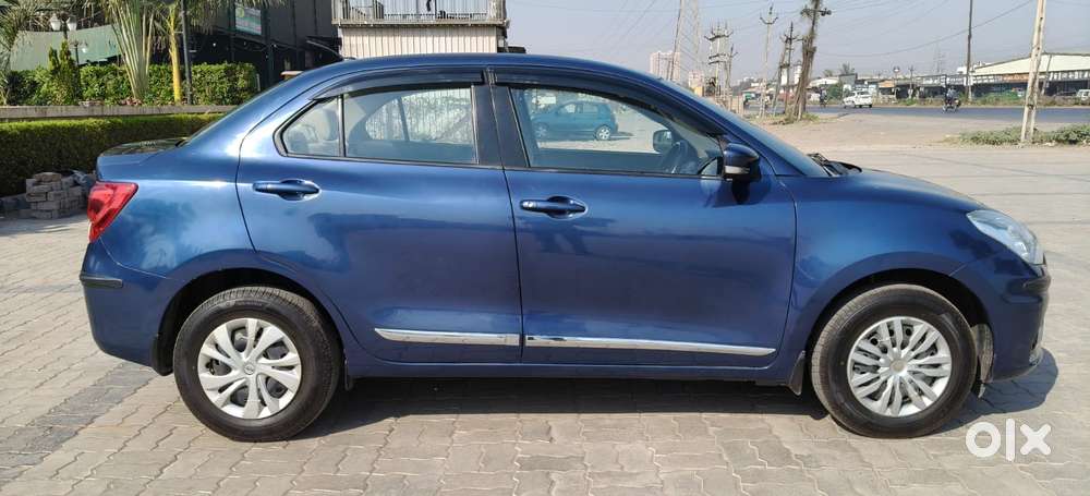 Maruti Suzuki Dzire 1.2 Vxi Cng, 2023, Cng & Hybrids