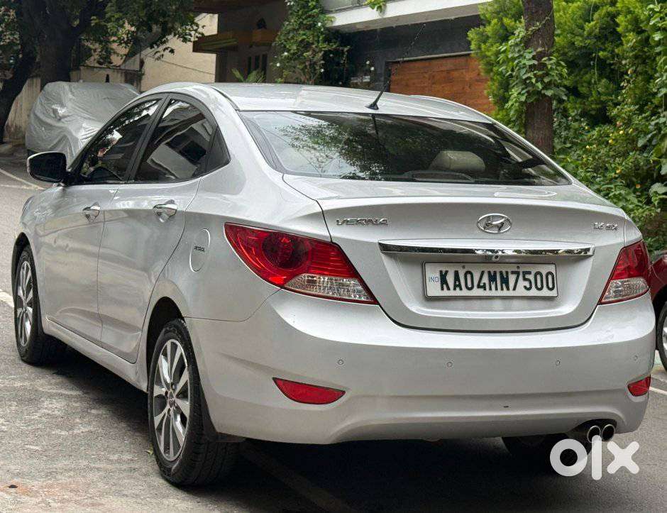 Hyundai Verna Fluidic 1.6 Vtvt Sx, 2014, Petrol