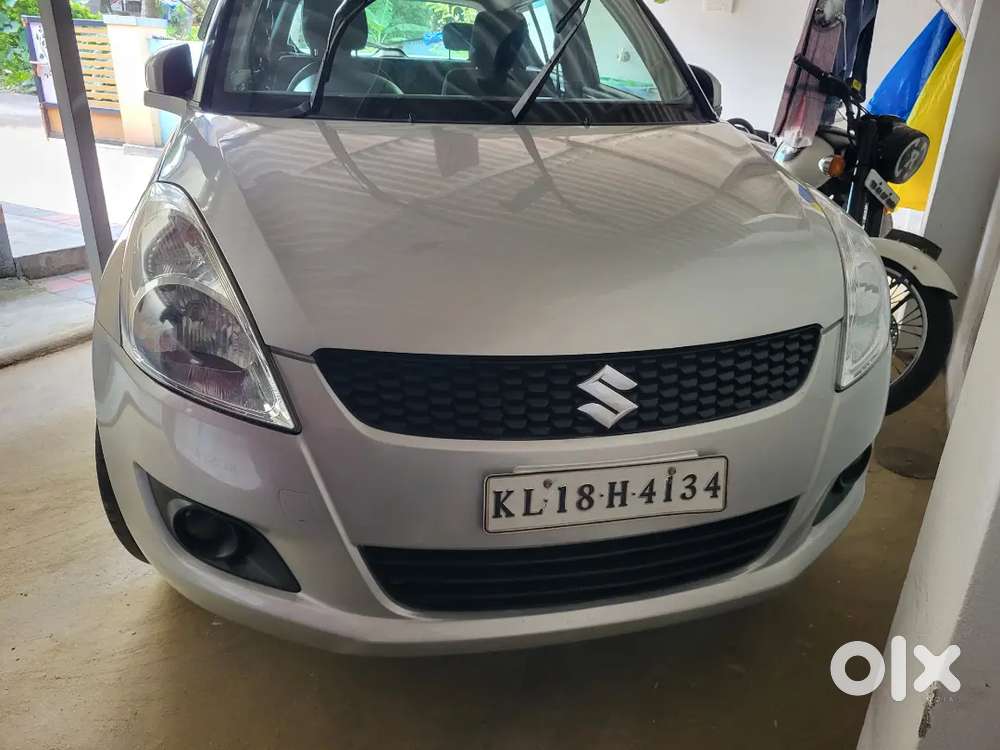 Maruti Suzuki Swift 1.3 Zxi 2011