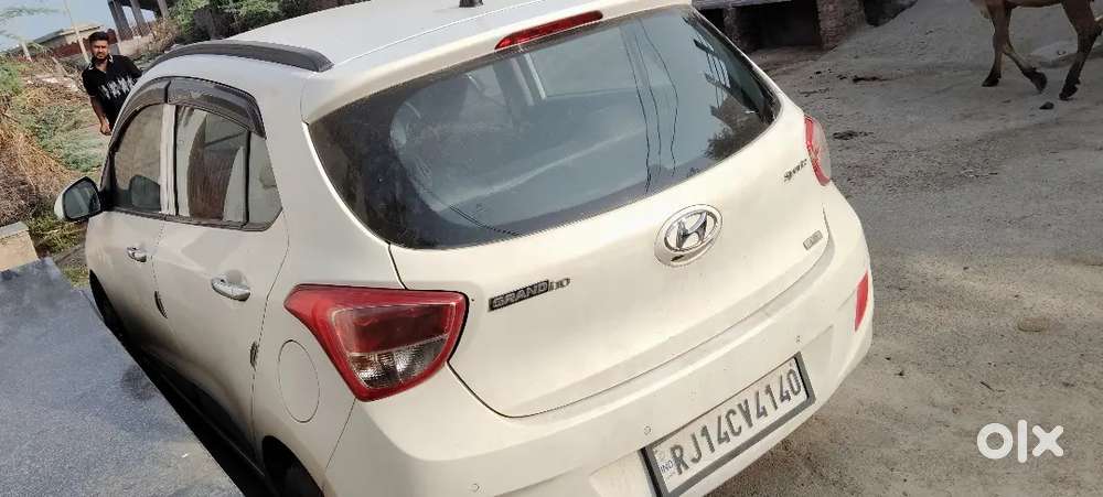 Hyundai Grand I10 2014 Petrol Variant