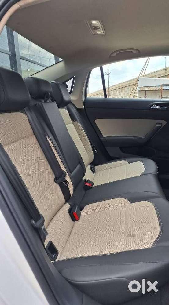 Skoda Slavia 1.5 Tsi Style At, 2023, Petrol