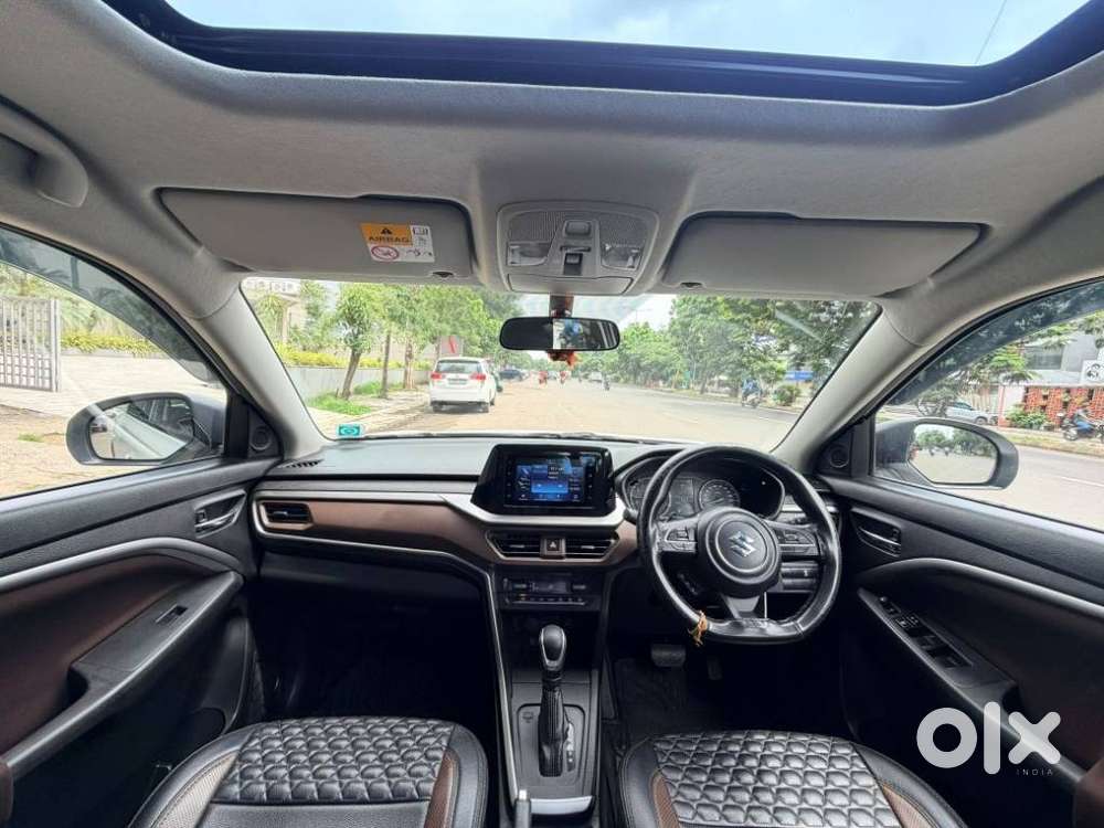 Maruti Suzuki Brezza 1.5 Zxi At Smart Hybrid, 2023, Petrol
