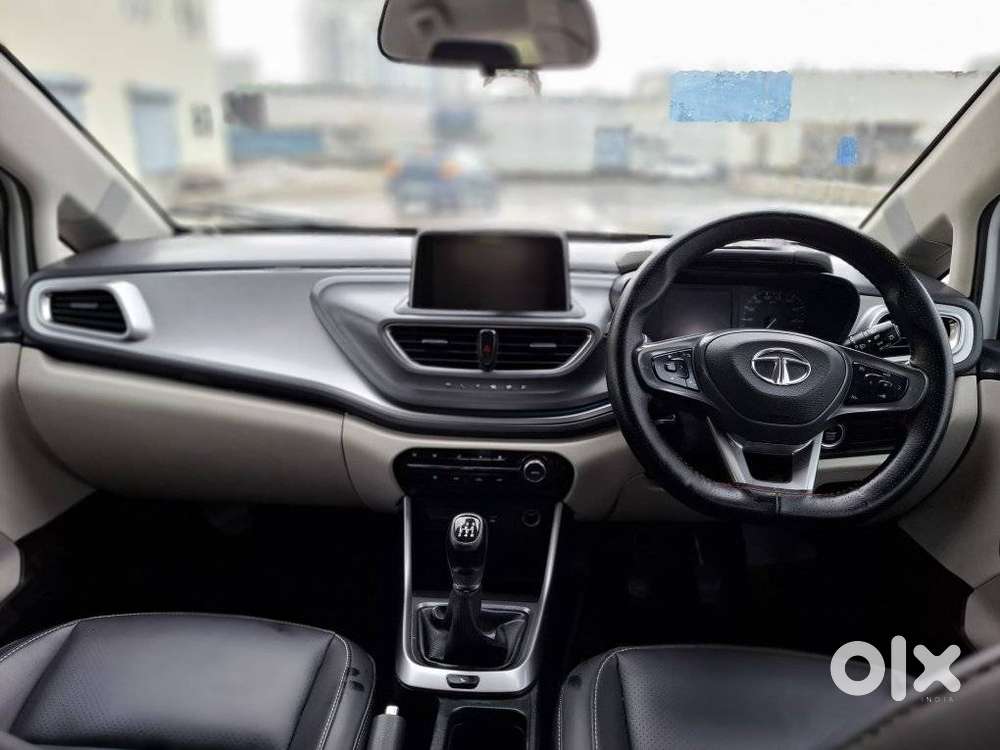 Tata Altroz 1.5 Xt Dark Edition Diesel, 2023, Diesel