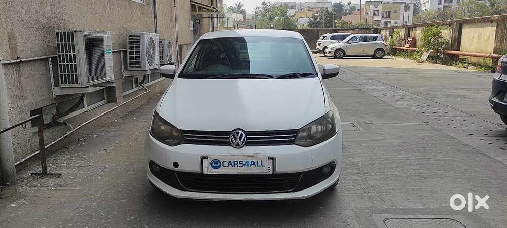 Volkswagen Vento 2010-2013 Petrol Highline, 2011, Petrol