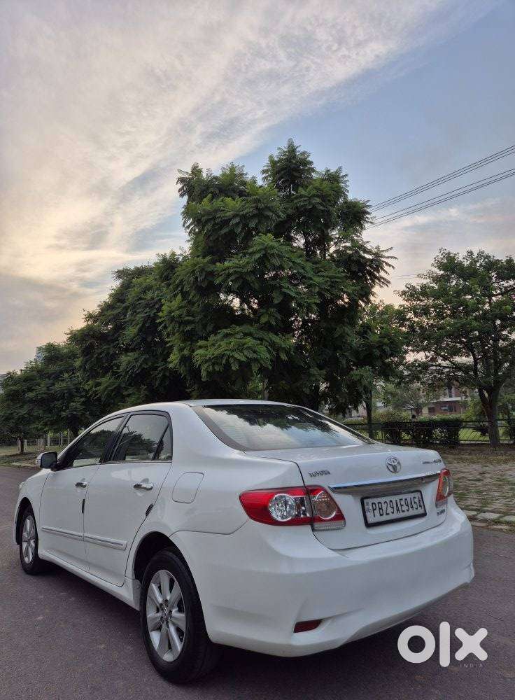 Toyota Corolla Altis 2010-2013 Diesel D4dg, 2011, Diesel