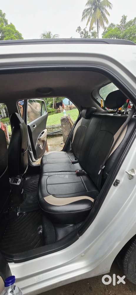 Hyundai Grand I10 2015 Petrol Well Maintained