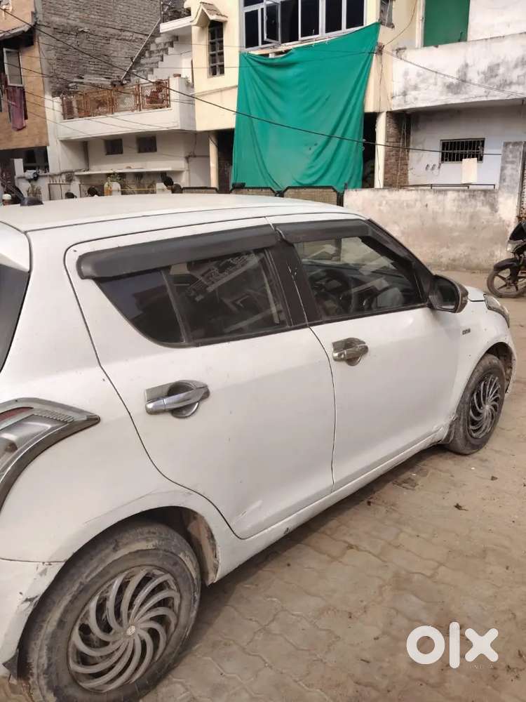 Maruti Suzuki Swift 2014 Diesel 100800 Km Driven