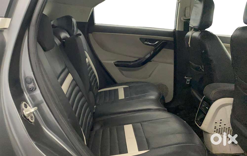 Tata Nexon 1.2 Revotron Xz Plus Premium, 2021, Petrol