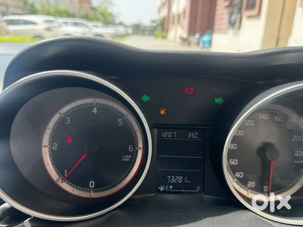 Maruti Suzuki Swift Zdi Plus, 2018, Diesel