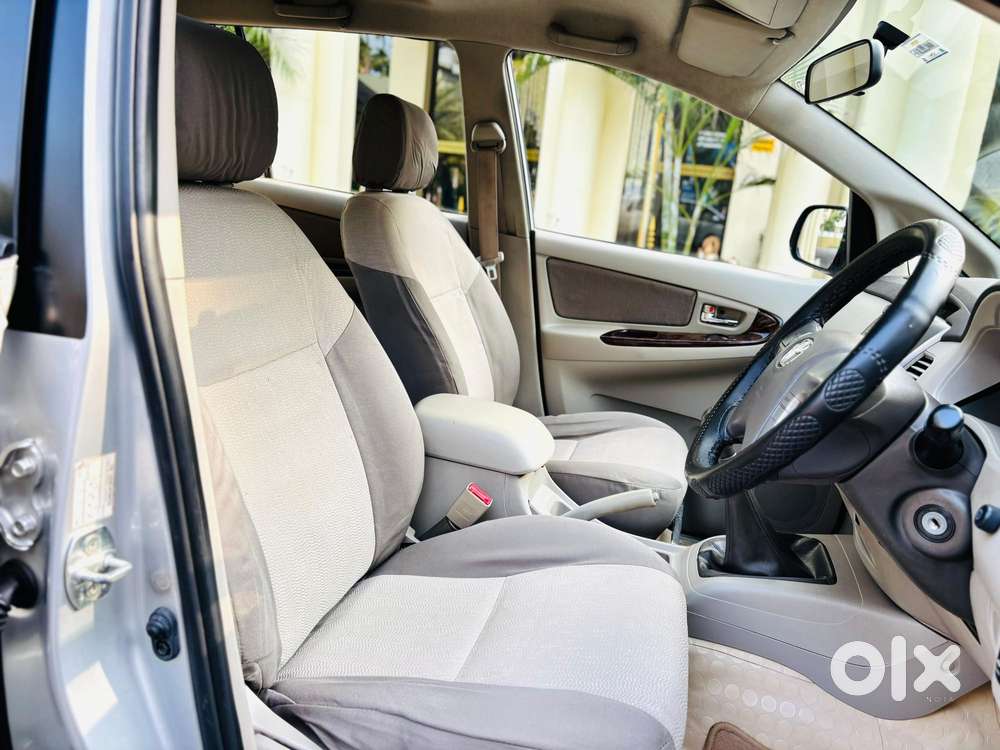 Toyota Innova 2.5 Vx 7 Str Bs-iii, 2013, Diesel