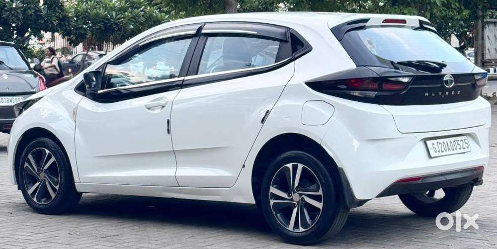 Tata Altroz Xz, 2021, Petrol