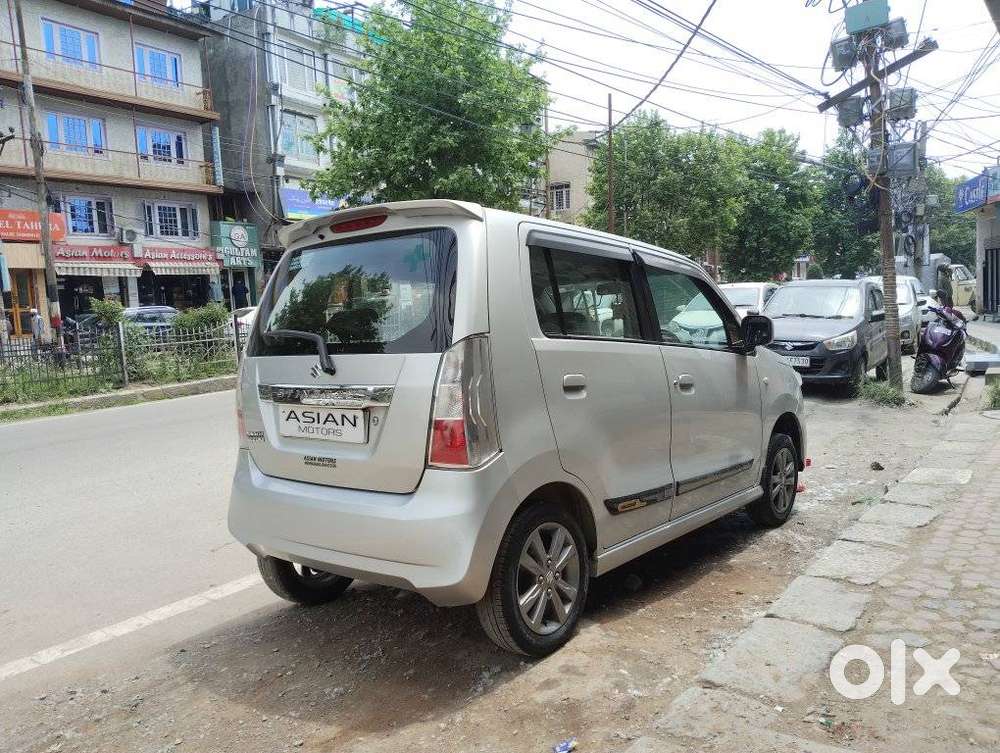 Maruti Suzuki Stingray Vxi, 2015, Petrol