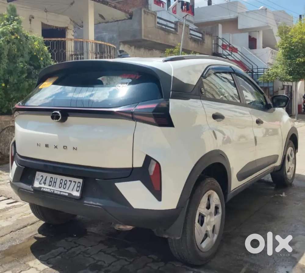 Tata Nexon 2024 Petrol 19000 Km Driven