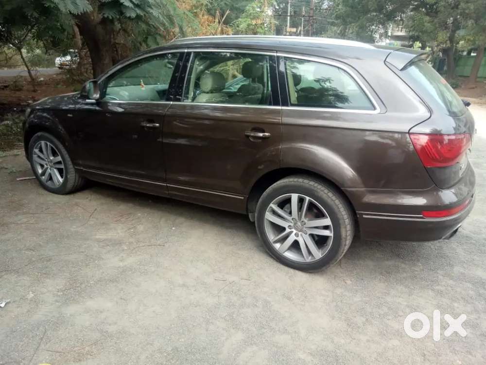 Audi Q7 Sline With Panoramic Sun Roof 2010 Model